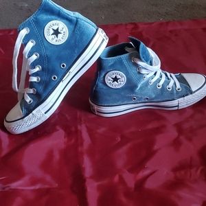 Blue Converse Velvet sneakers